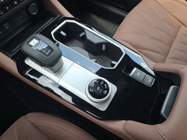 2025 Mitsubishi Outlander SEL Chattanooga TN