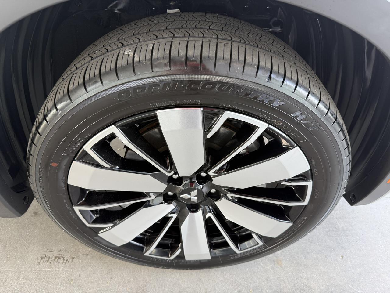 2025 Mitsubishi Outlander SEL Knoxville TN
