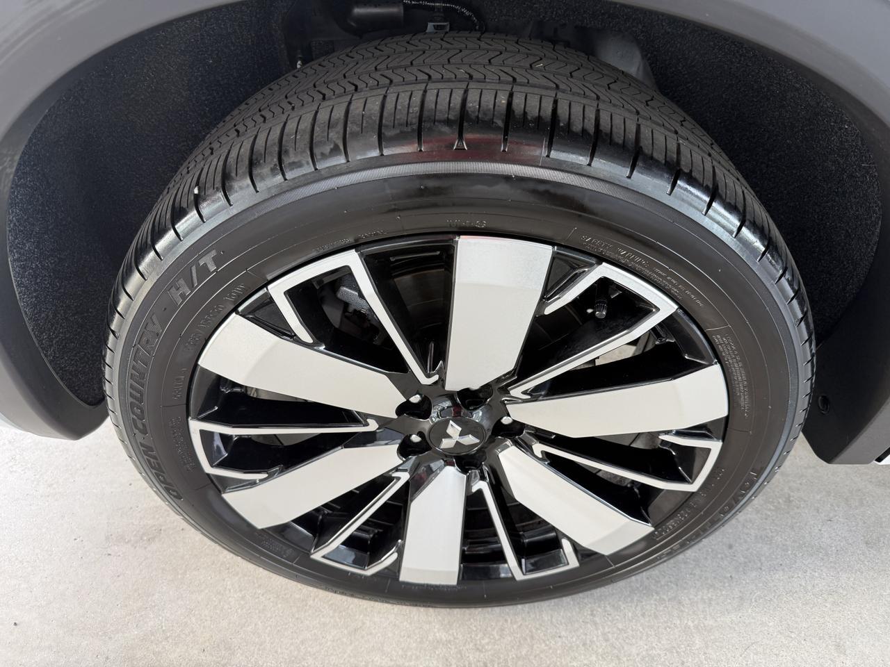2025 Mitsubishi Outlander SEL Knoxville TN