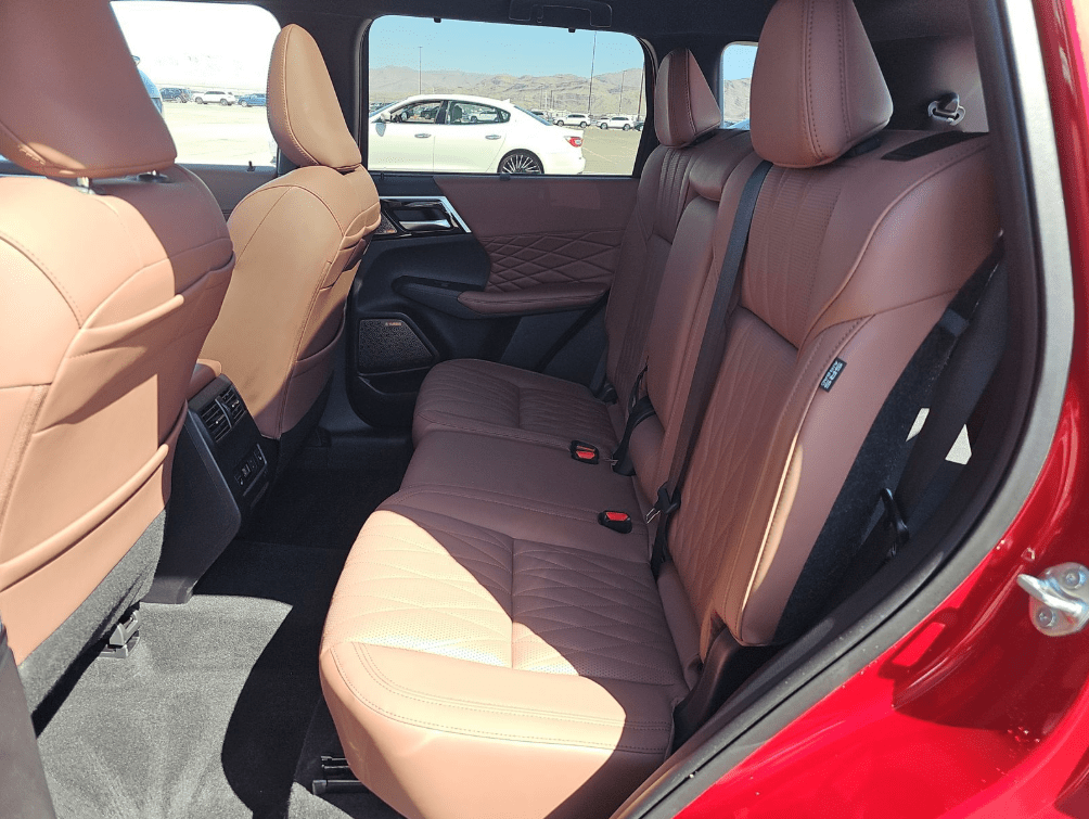 2025 Mitsubishi Outlander SEL Knoxville TN