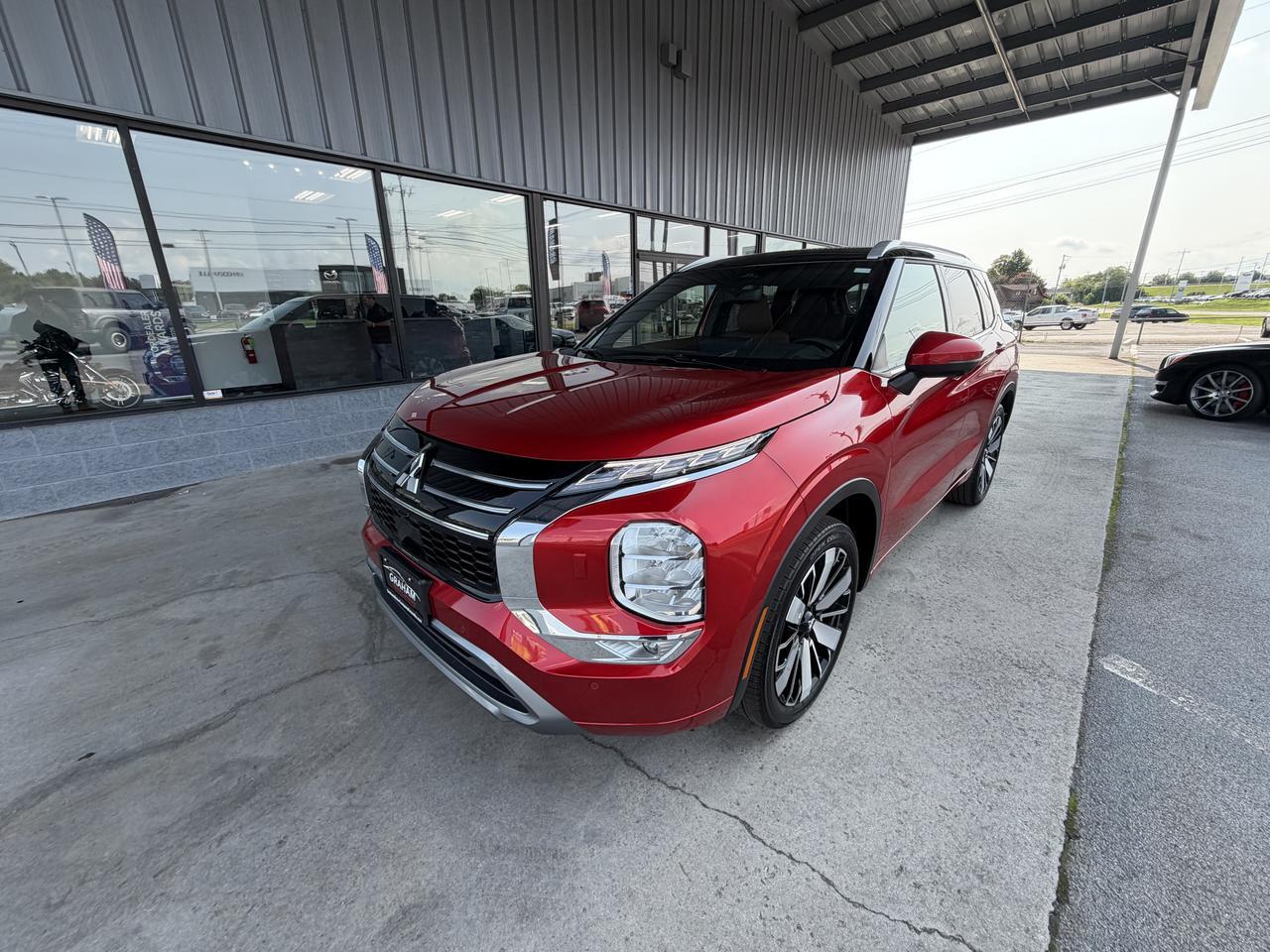 2025 Mitsubishi Outlander SEL