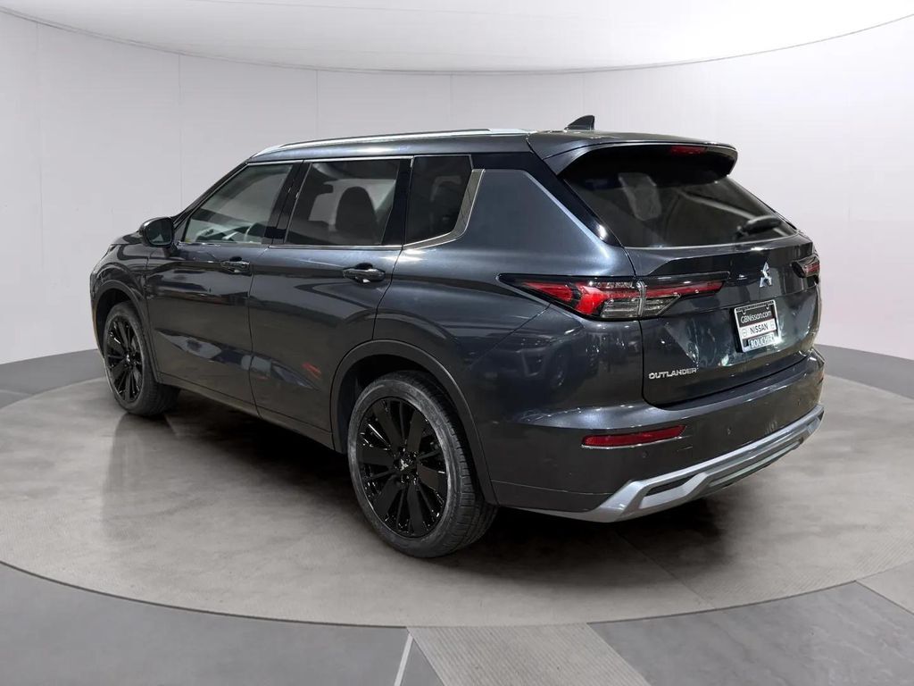 2025 Mitsubishi Outlander SEL San Clemente CA