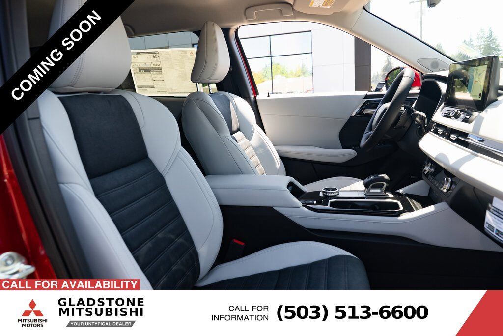2025 Mitsubishi Outlander SEL Milwaukie OR