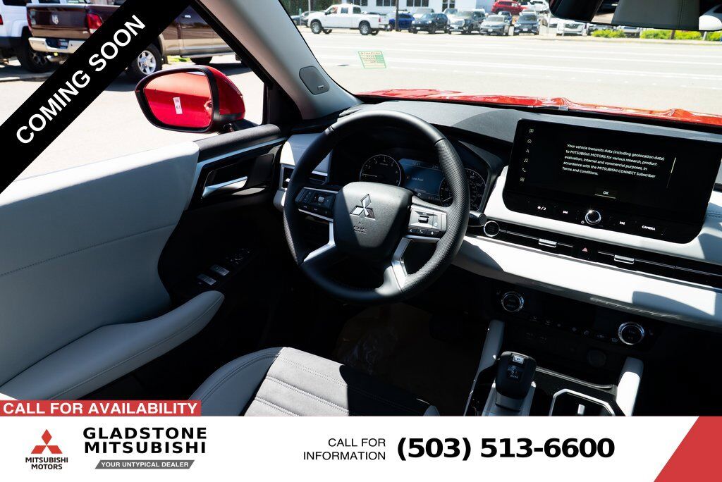 2025 Mitsubishi Outlander SEL Milwaukie OR