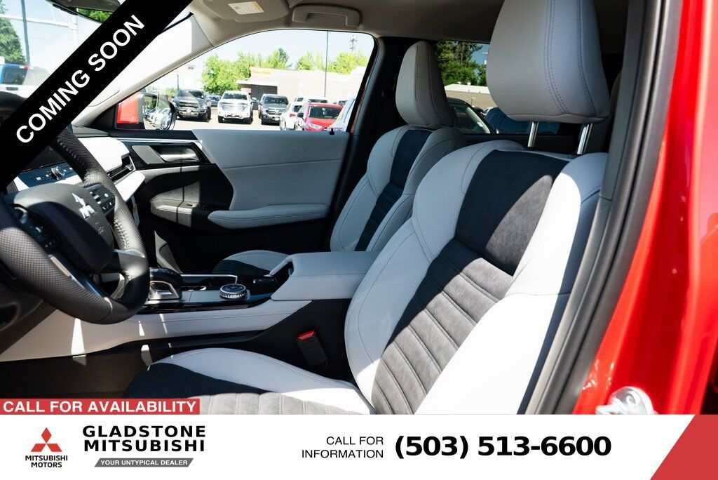 2025 Mitsubishi Outlander SEL Milwaukie OR