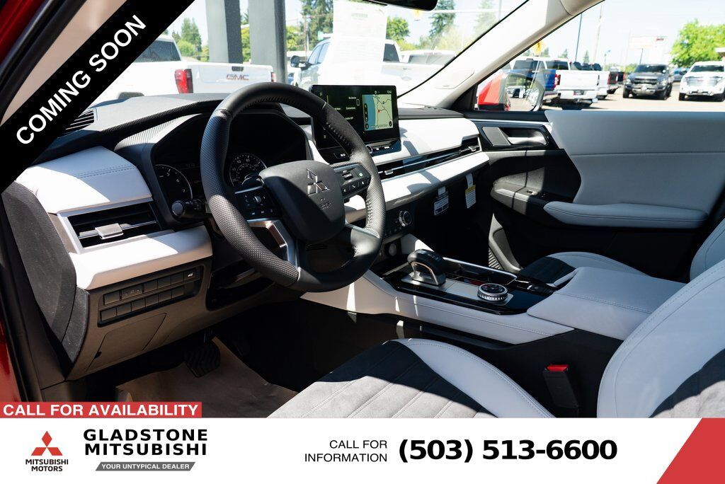 2025 Mitsubishi Outlander SEL Milwaukie OR