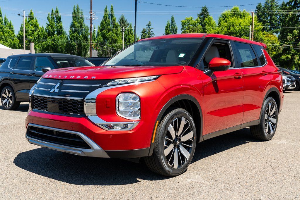 2025 Mitsubishi Outlander SEL Milwaukie OR