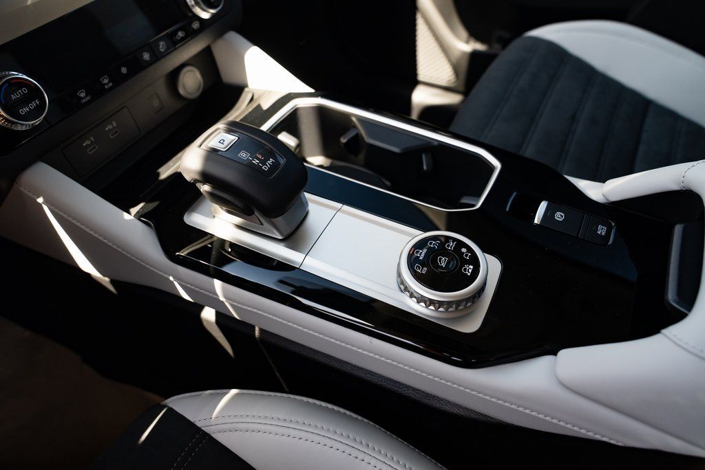 2025 Mitsubishi Outlander SEL Milwaukie OR