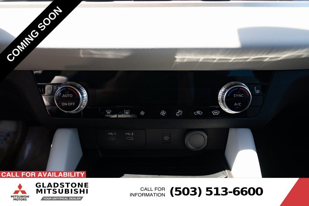 2025 Mitsubishi Outlander SEL Milwaukie OR