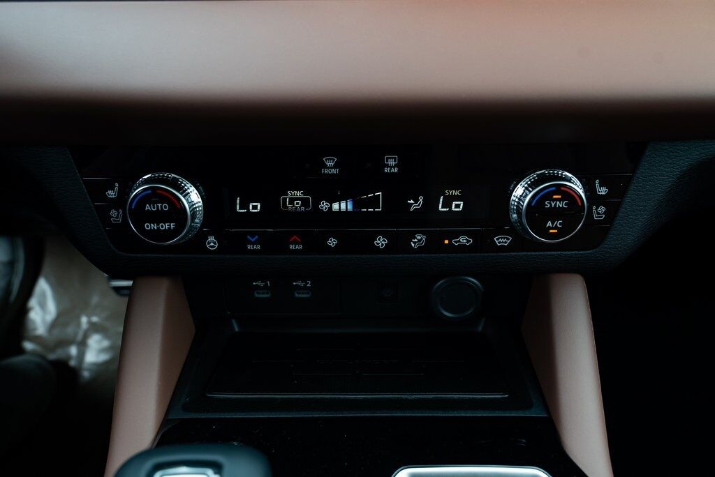 2025 Mitsubishi Outlander SEL Milwaukie OR