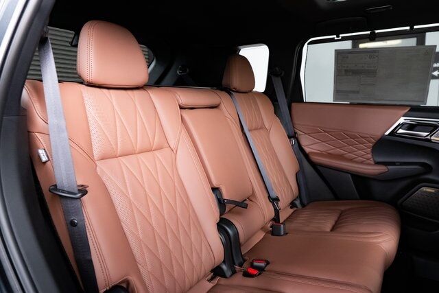 2025 Mitsubishi Outlander SEL Milwaukie OR