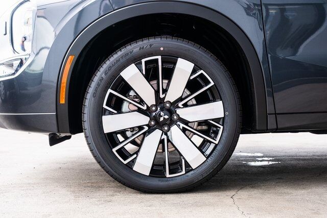 2025 Mitsubishi Outlander SEL Milwaukie OR