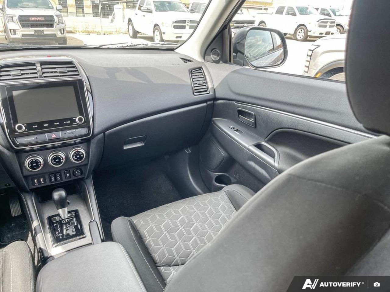 2025 Mitsubishi RVR ES Edmonton AB