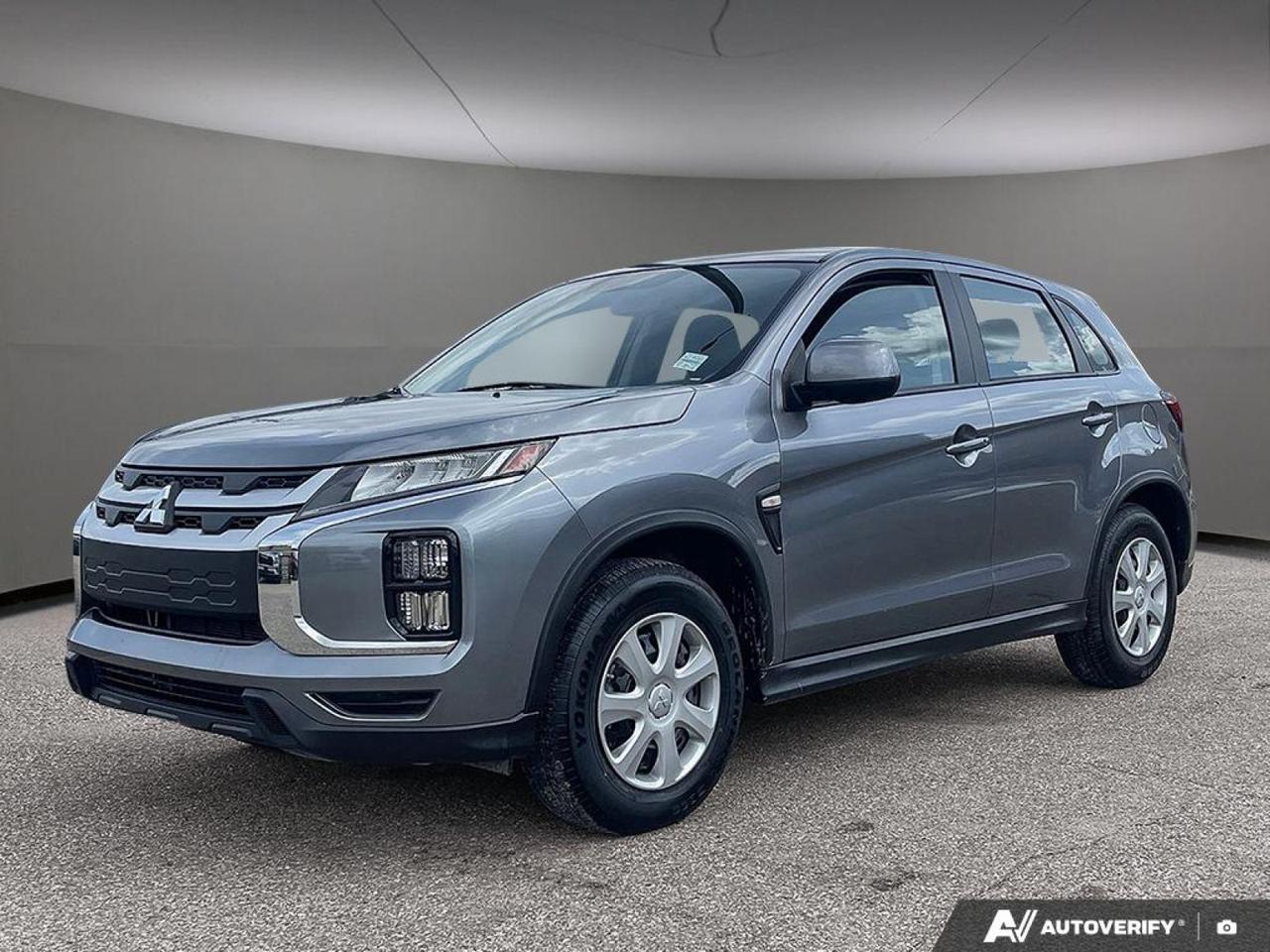 2025 Mitsubishi RVR ES