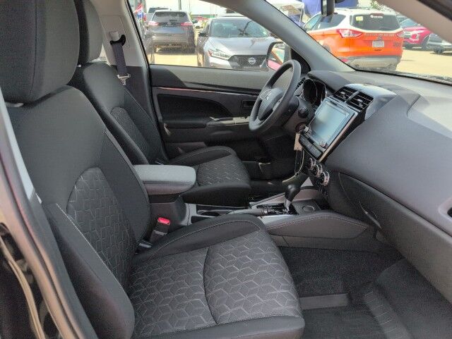 2025 Mitsubishi RVR ES Grande Prairie AB