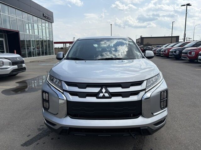 2025 Mitsubishi RVR ES Grande Prairie AB