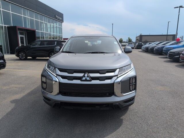 2025 Mitsubishi RVR ES Grande Prairie AB