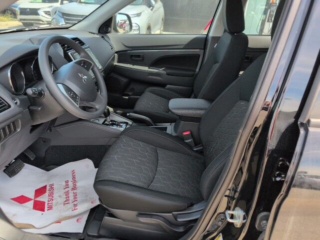 2025 Mitsubishi RVR ES Whitecourt AB