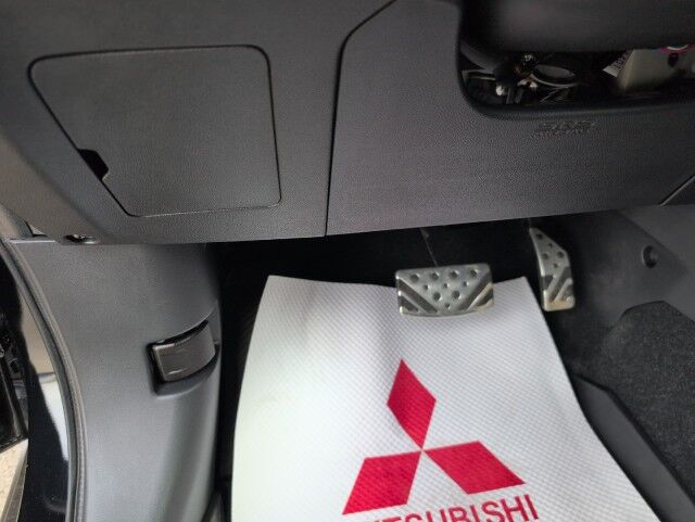 2025 Mitsubishi RVR NOIR Whitecourt AB