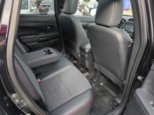 2025 Mitsubishi RVR NOIR Whitecourt AB