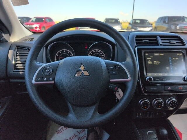 2025 Mitsubishi RVR SE Grande Prairie AB