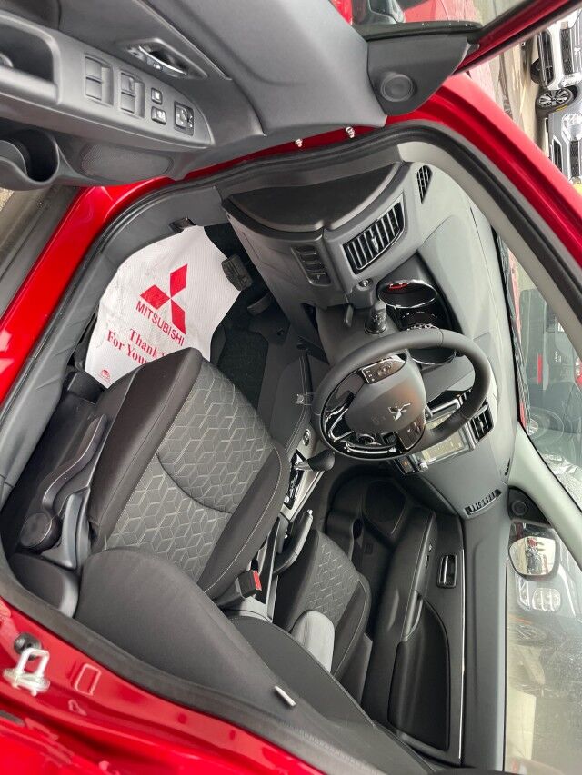 2025 Mitsubishi RVR SE Grande Prairie AB