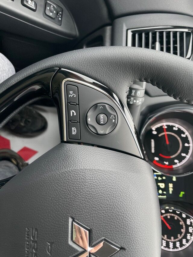 2025 Mitsubishi RVR SE Grande Prairie AB