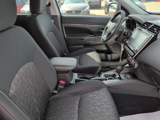 2025 Mitsubishi RVR SE Grande Prairie AB