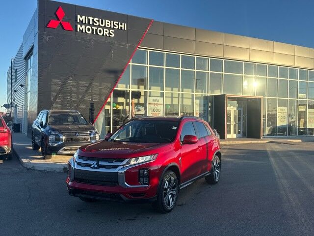 2025 Mitsubishi RVR SE