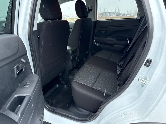 2025 Mitsubishi RVR SE Whitecourt AB