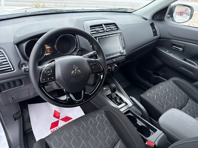 2025 Mitsubishi RVR SE Whitecourt AB