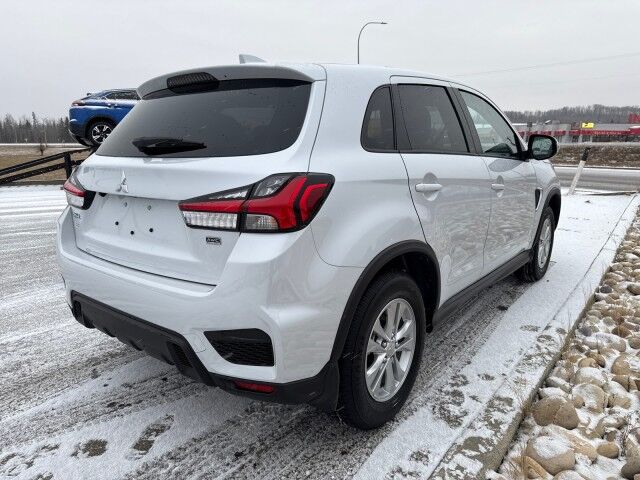 2025 Mitsubishi RVR SE Whitecourt AB
