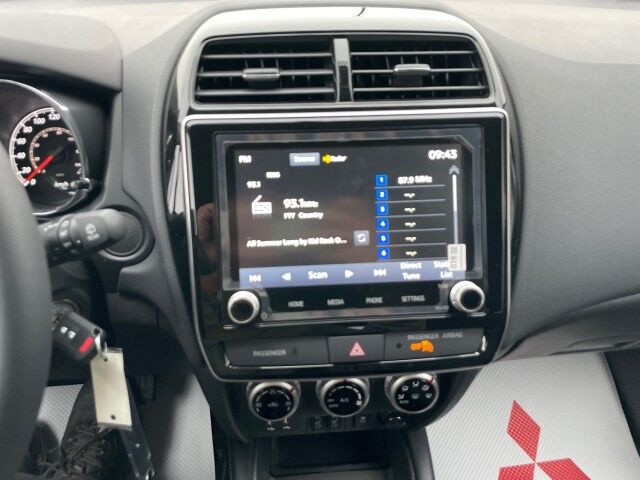 2025 Mitsubishi RVR SE Whitecourt AB