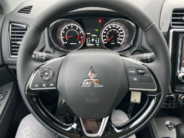 2025 Mitsubishi RVR SE Whitecourt AB