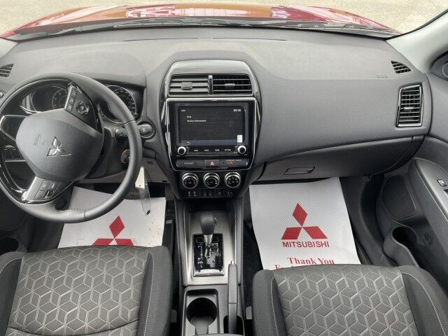 2025 Mitsubishi RVR SE Whitecourt AB