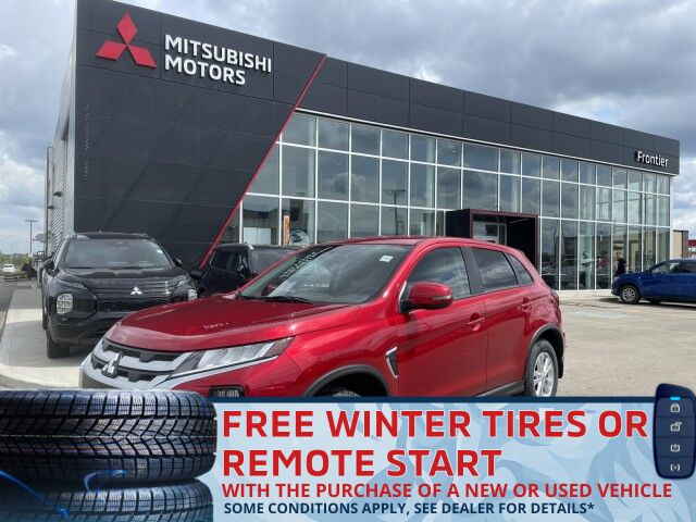 2025 Mitsubishi RVR SE