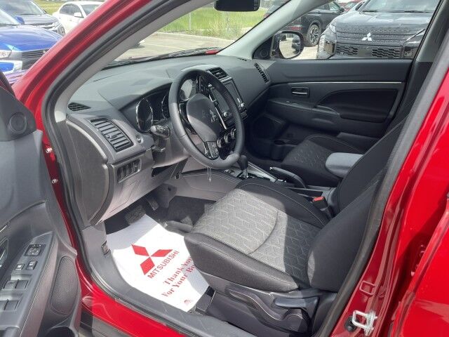 2025 Mitsubishi RVR SE Whitecourt AB