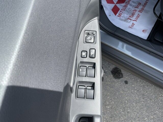 2025 Mitsubishi RVR SE Whitecourt AB