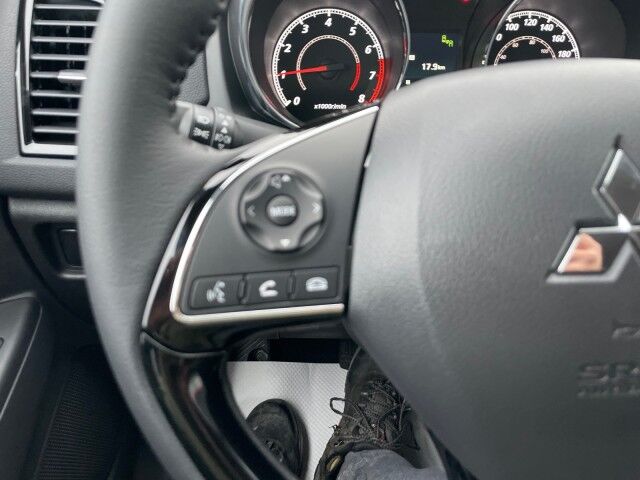 2025 Mitsubishi RVR SE Whitecourt AB