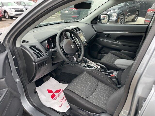 2025 Mitsubishi RVR SE Whitecourt AB