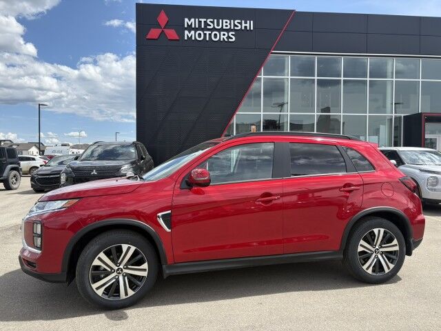 2025 Mitsubishi RVR SEL Whitecourt AB