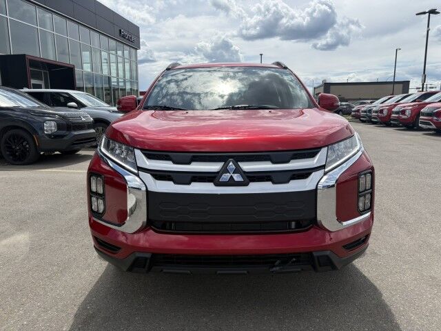 2025 Mitsubishi RVR SEL Whitecourt AB