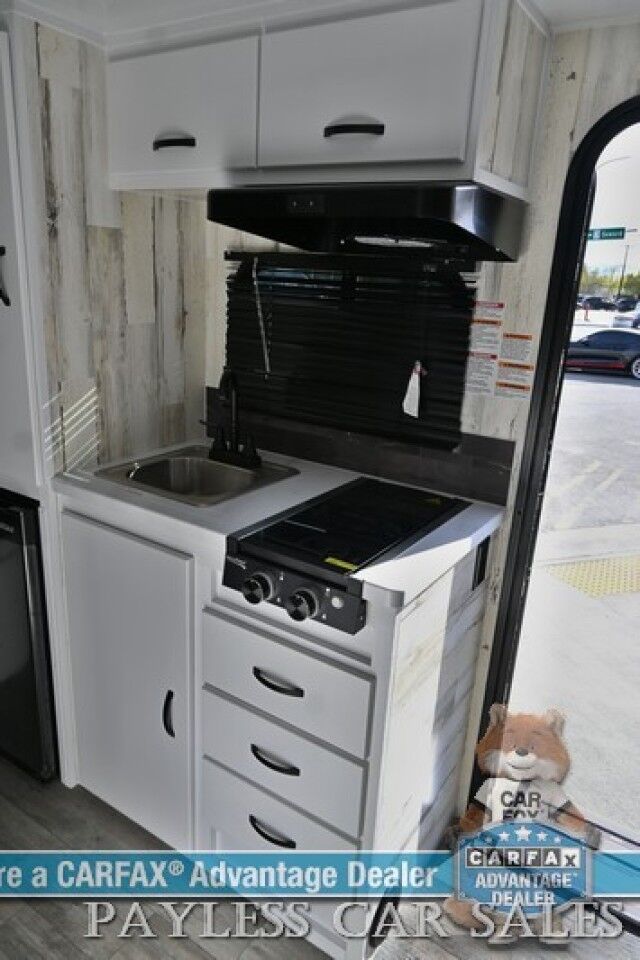 2025 Modern Buggy Country Born CB16 with Front Bunk / Sleeps 4 / Dometic Furnace / 13.5k BTU Rooftop AC / Stainless Steel Sink & Dual Burner Stove / 24in TV / Power Ext Awning / 14in Ground Clearance / All Terrain Tires / Tow Pkg / 2250lbs UVW Anchorage AK