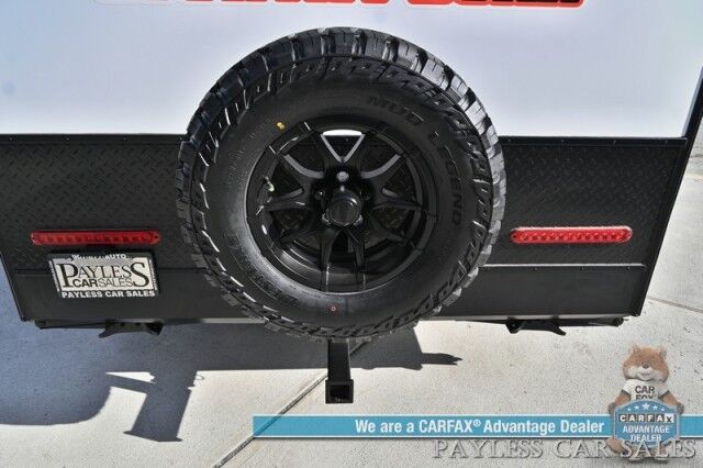 2025 Modern Buggy Country Born CB16 with Front Bunk / Sleeps 4 / Dometic Furnace / 13.5k BTU Rooftop AC / Stainless Steel Sink & Dual Burner Stove / 24in TV / Power Ext Awning / 14in Ground Clearance / All Terrain Tires / Tow Pkg / 2250lbs UVW Anchorage AK