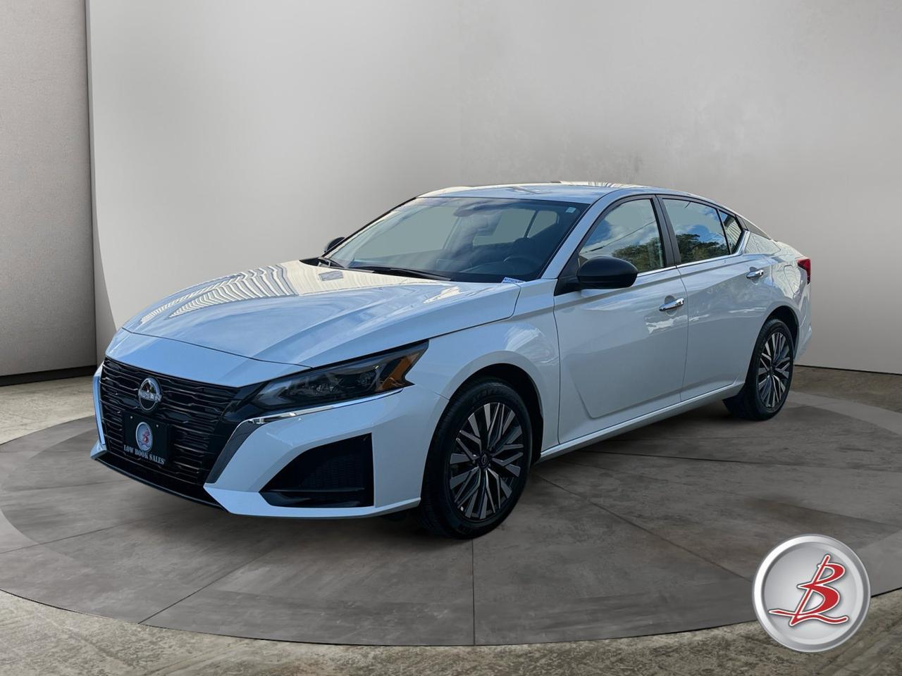 2025 Nissan ALTIMA SV AWD