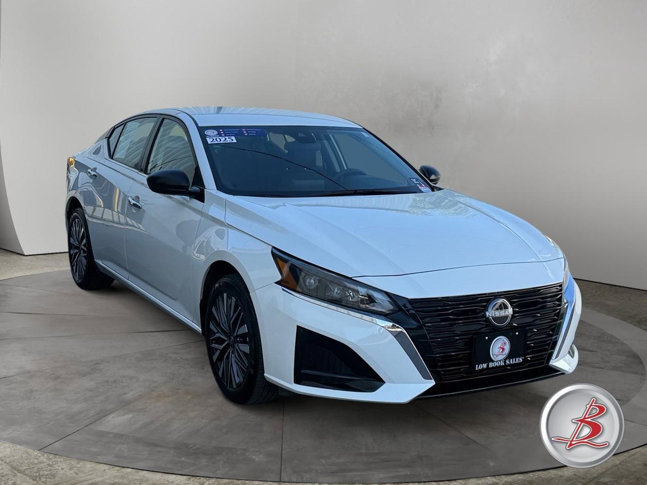 2025 Nissan ALTIMA SV