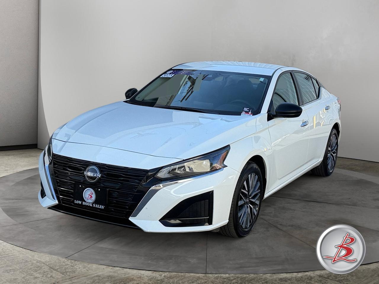 2025 Nissan ALTIMA SV