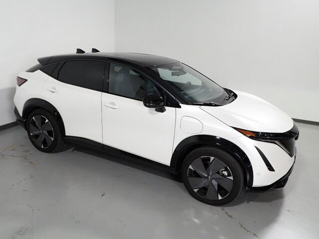 2025 Nissan ARIYA PLATINUM+ e-4ORCE AWD *HEADS-UP DISPLAY, NAVIGATION, SAFETY ALERTS, ADAPTIVE CRUISE, 360 VIEW CAMERA, PANORAMA MOONROOF, NAPPA LEATHER, CLIMATE SEATS, WIRELESS CHARGING, BOSE AUDIO, APPLE CARPLAY Round Rock TX