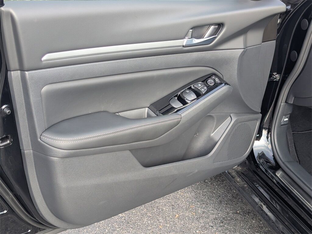 2025 Nissan Altima 2.5 SL Kennesaw GA