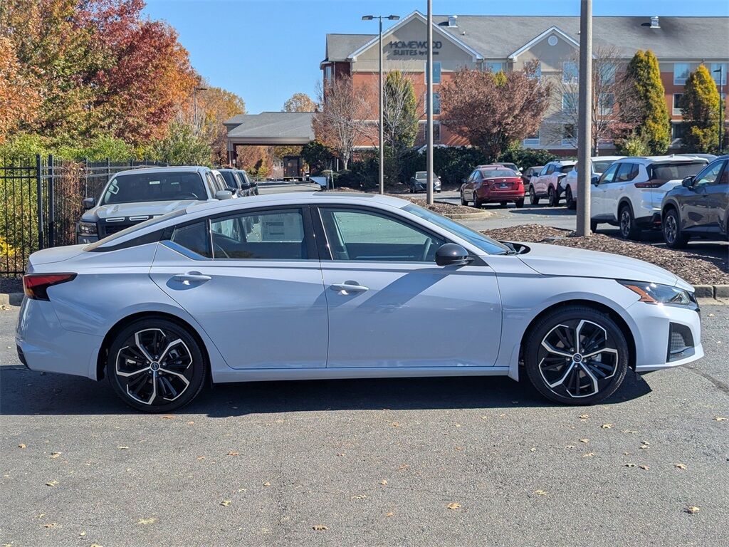 2025 Nissan Altima 2.5 SR Kennesaw GA